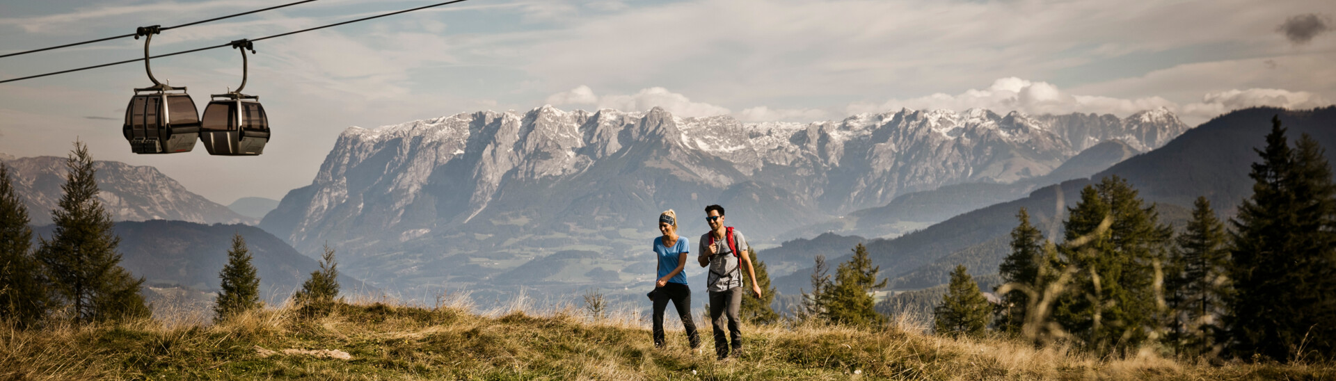 Wandern Paar in der Region Snow Space Salzburg